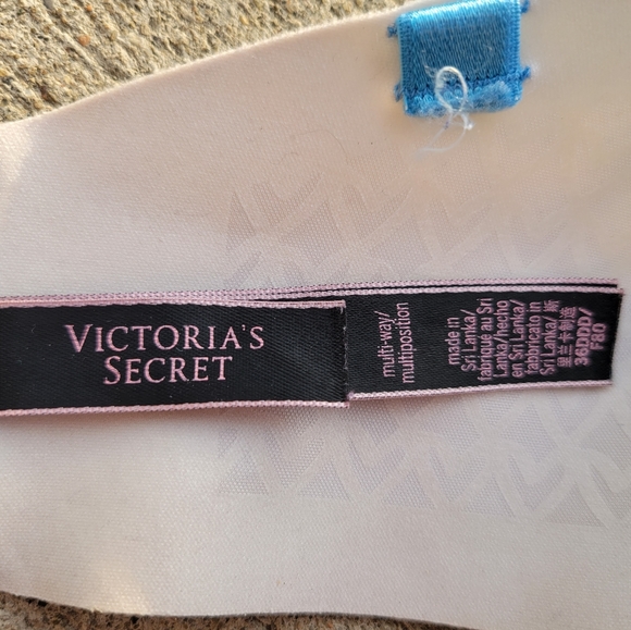 Victoria Secret Strapless Bra - Picture 3 of 3